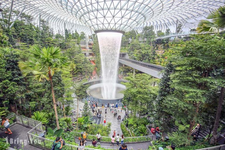 星耀樟宜 Jewel Changi Airport新加坡樟宜机场必拍室内瀑布时间灯光秀好玩景点美食餐厅攻略 BringYou