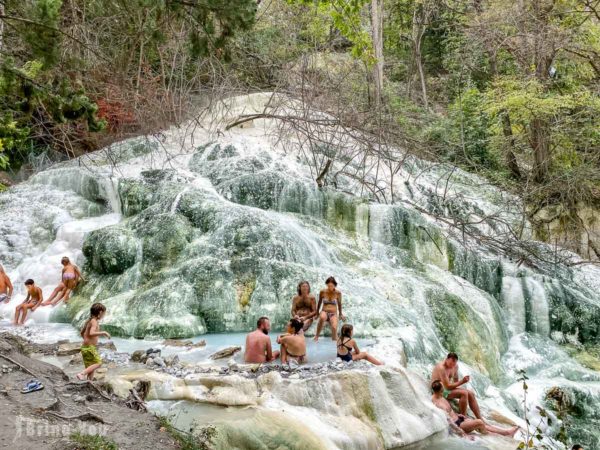 【托斯卡尼 Val d'Orcia 景點】Bagni San Filippo 白鯨魚溫泉：義大利人最愛的天然溫泉之一